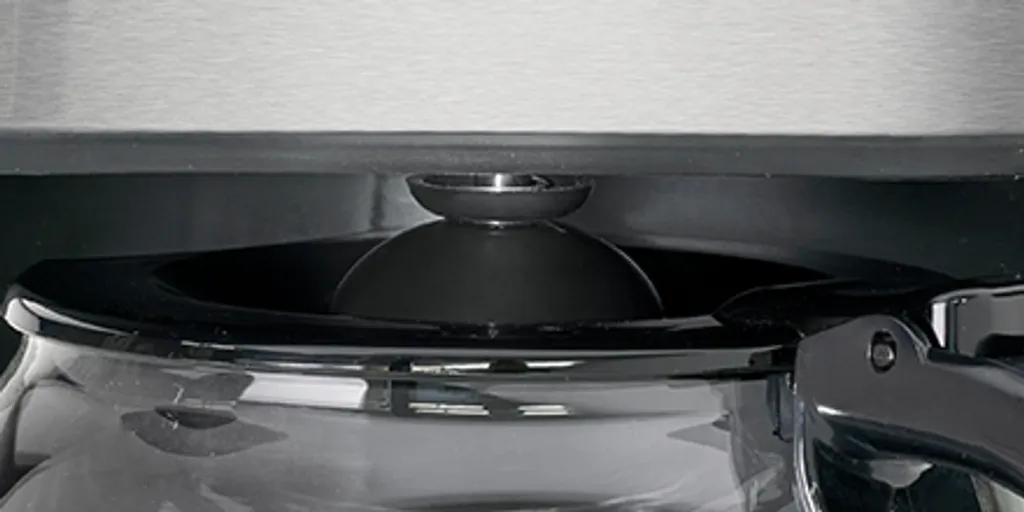 Clatronic KA 3642 Kaffeefiltermaschine Für 12-14 Tassen 1,5 L, Programmierbare 24-Stunden LCD-Digital-Zeitschaltuhr, Edelstahlfront 8 Clatronic KA 3642 Kaffeefiltermaschine Für 12-14 Tassen 1,5 L, Programmierbare 24-Stunden LCD-Digital-Zeitschaltuhr, Edelstahlfront – Bild 8