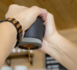 Wacaco - Picopresso - Tragbare Espressomaschine - Schwarz 15 Wacaco - Picopresso - Tragbare Espressomaschine - Schwarz -Kaffeegenuss Verkaufsgeschäft 67107d6c7f2f7db14ae4fdef30db7428