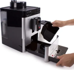 Melitta Caffeo Varianza CSP F570-101 Kaffeevollautomat Mit Milchbehälter, One Touch Funktion - Silber -Kaffeegenuss Verkaufsgeschäft 73342dfa818f1ef378cc3bbfa1bdbe40