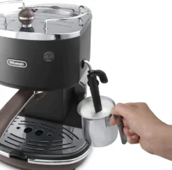 De'Longhi DeLonghi Icona ECOV 311.BK Schwarz Siebträger Espressomaschine -Kaffeegenuss Verkaufsgeschäft adee33756bca5f1508b22a54b7e9c0e1