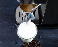 GASTRONOMA 18110001 Espressomaschine Baristo. Siebträgermaschine Mit 15 Bar Druck Und Milchaufschäumer -Kaffeegenuss Verkaufsgeschäft b31b9c22c495b51681f7aee3646e654c